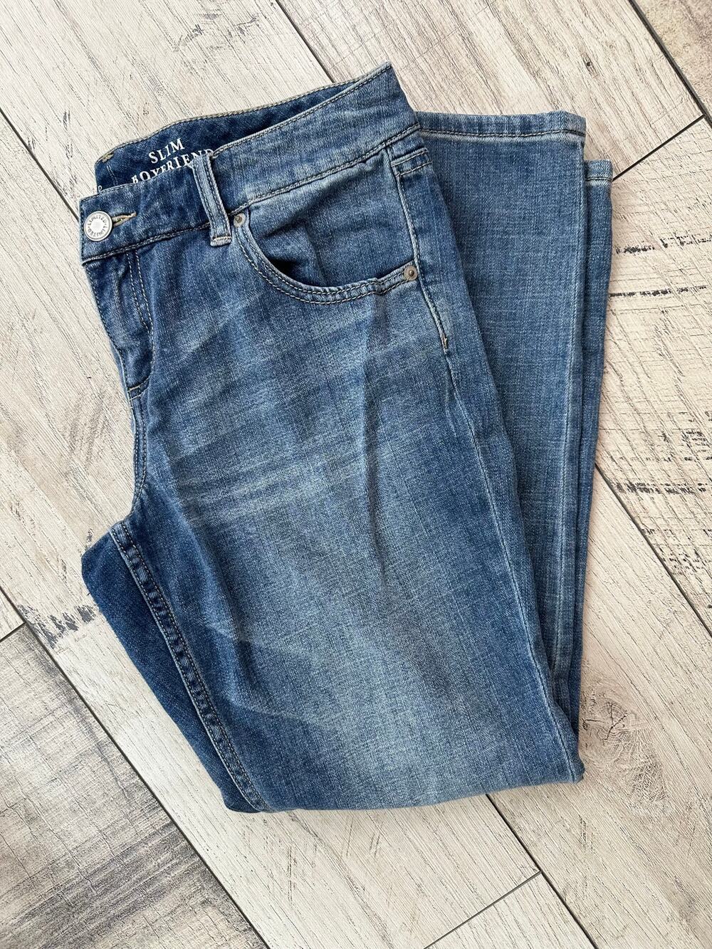 The Limited Slim Boyfriend Jeans size 10 EUC Effortless Basics